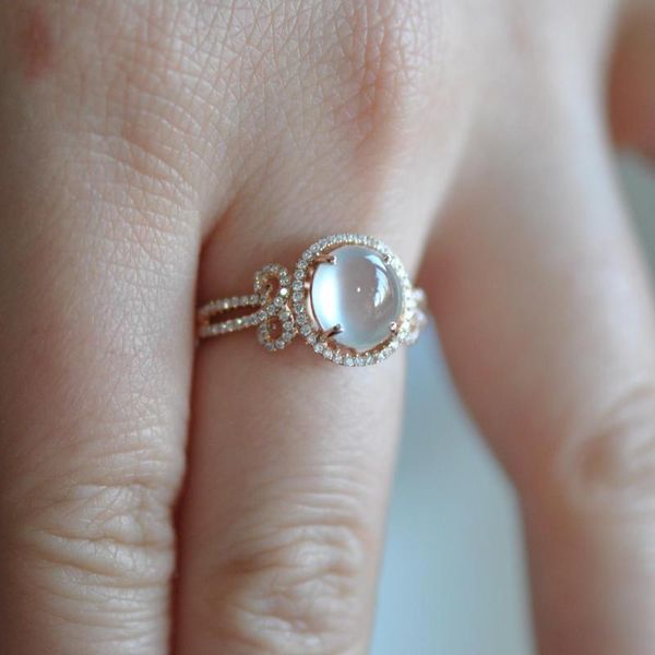 cluster rings original chalcedony big egg round bow knot opening on both sides adjustable ring elegant charm retro female silver jewelry, Golden;silver
cluster rings original chalcedony big egg round bow knot opening on both sides adjustable ring elegant charm retro female silver jewelry, Golden;silver