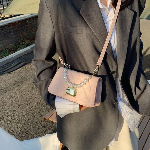 new portable korean ins bag messenger shoulder pearl personality chain western fashion texture style women okisj
new portable korean ins bag messenger shoulder pearl personality chain western fashion texture style women okisj