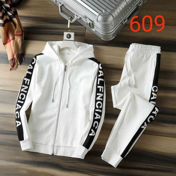 sports suit designer men's 2021 fashion new letter long sleeve zipper two-piece suit men's casual sportswear trend 0918-03, Gray
sports suit designer men's 2021 fashion new letter long sleeve zipper two-piece suit men's casual sportswear trend 0918-03, Gray