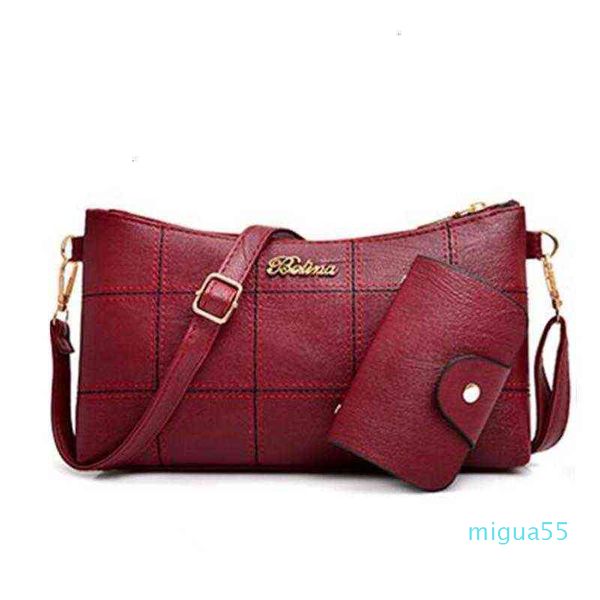 embroidered women's bag single shoulder slanting fashion versatile handbag 
embroidered women's bag single shoulder slanting fashion versatile handbag