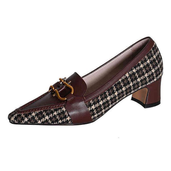 french pointed color matching fashion single sho 2021 spring and autumn plaid thick heels high horse title buckle women
french pointed color matching fashion single sho 2021 spring and autumn plaid thick heels high horse title buckle women