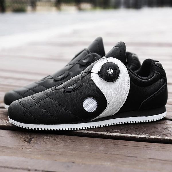 cycling footwear couple men's and women's casual shoes morning exercise tai chi road mountain bike non-slip wear-resistant, Black
cycling footwear couple men's and women's casual shoes morning exercise tai chi road mountain bike non-slip wear-resistant, Black