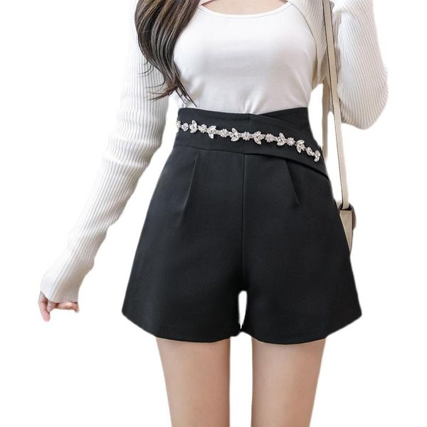 women's shorts winter fashion luxury sweet ladies diamond high waist wide leg short pants women suit ol design, White;black 
women's shorts winter fashion luxury sweet ladies diamond high waist wide leg short pants women suit ol design, White;black