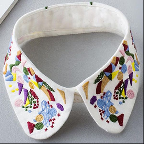 vintage fashion bead fake collar women shirts white retro sweet temperament refined wild printing embroidery decorative
vintage fashion bead fake collar women shirts white retro sweet temperament refined wild printing embroidery decorative