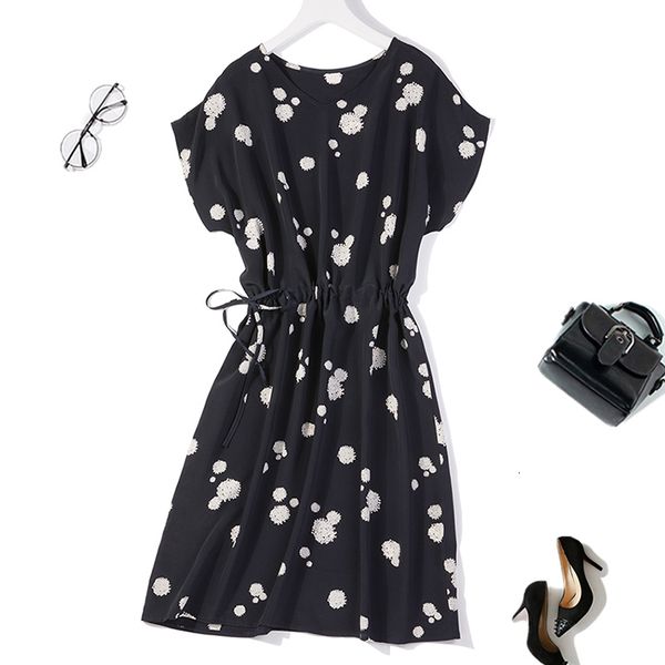 dress women's 100% pure silk long dress v neck black dots short sleeve belted jn360, Black;gray
dress women's 100% pure silk long dress v neck black dots short sleeve belted jn360, Black;gray