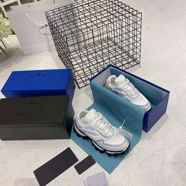 2021 low fashion platform shoes men women running shoe triple black white trainers sports sneakers scarpe chaussures, Black;red
2021 low fashion platform shoes men women running shoe triple black white trainers sports sneakers scarpe chaussures, Black;red