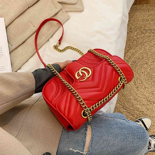 52% off designer s lingge chain single shoulder messenger bag women's spring new fashion embroidered thread armpit small square bag
52% off designer s lingge chain single shoulder messenger bag women's spring new fashion embroidered thread armpit small square bag