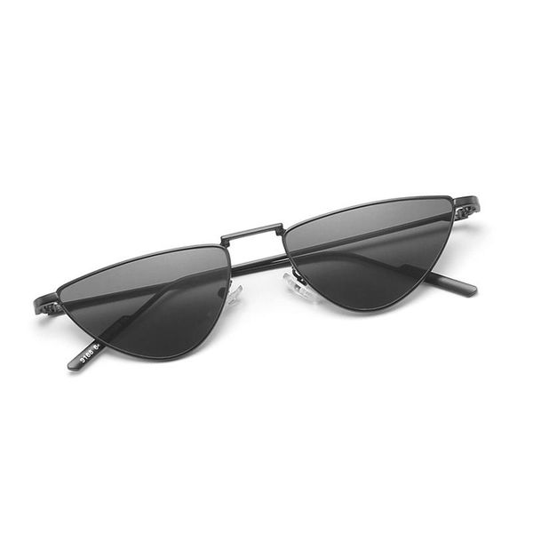 sunglasses 2021 fashion semicircle small frame retro metal cat eye women street driving glasses men, White;black
sunglasses 2021 fashion semicircle small frame retro metal cat eye women street driving glasses men, White;black