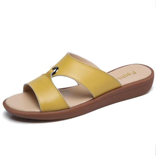slippers 2021 women fashion summer autumn leather slides flip flops flat shoes outside 35-40 a127, Black
slippers 2021 women fashion summer autumn leather slides flip flops flat shoes outside 35-40 a127, Black