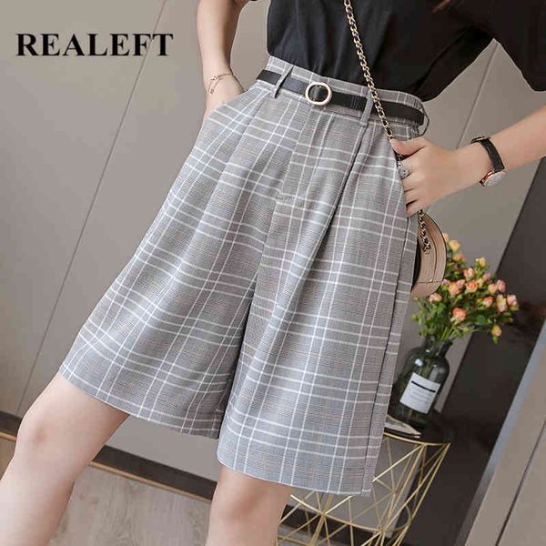 summer plaid suit shorts women's loose trousers high waist straight half casual pants wide-leg lady 210428, White;black
summer plaid suit shorts women's loose trousers high waist straight half casual pants wide-leg lady 210428, White;black