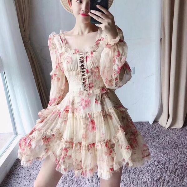 casual dresses floral print 100% silk mini dress long sleeved with flounce detail woman high quality, Black;gray
casual dresses floral print 100% silk mini dress long sleeved with flounce detail woman high quality, Black;gray