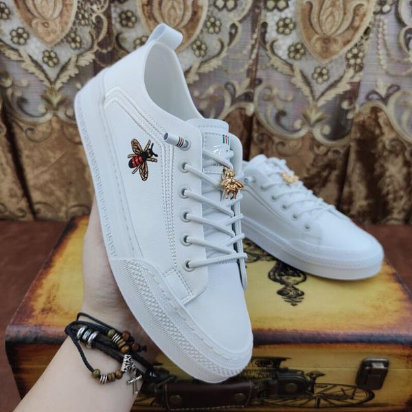 new luxe marque men fashion small white four seasons sports shoes daily casual zapatos hombre b35, Black
new luxe marque men fashion small white four seasons sports shoes daily casual zapatos hombre b35, Black