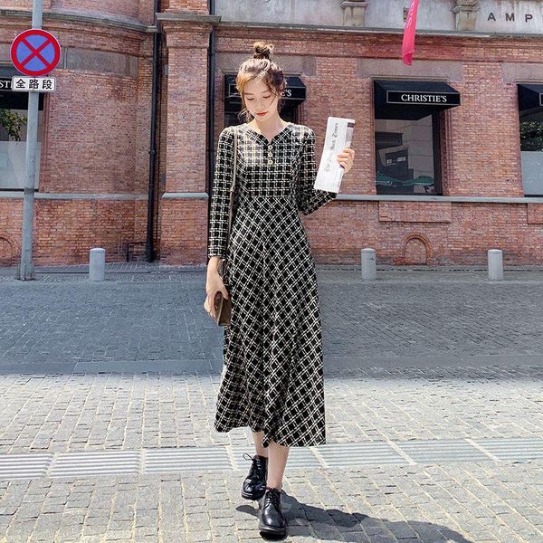 casual dresses coigarsam women long dress autumn 2022 office lady full sleeve plaid high waist zipper v-neck grid robe, Black;gray
casual dresses coigarsam women long dress autumn 2022 office lady full sleeve plaid high waist zipper v-neck grid robe, Black;gray