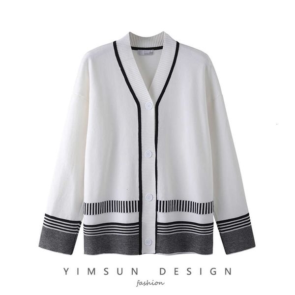 women's sweaters sweater style with xiaoxiang knitted cardigan coat, super sweater, cotton padded clothes, long sleeves for women in au, White;black
women's sweaters sweater style with xiaoxiang knitted cardigan coat, super sweater, cotton padded clothes, long sleeves for women in au, White;black