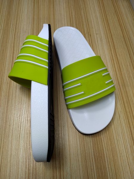 men's and women's beach high-quality slippers, new summer 80% off outlet online sale, Black
men's and women's beach high-quality slippers, new summer 80% off outlet online sale, Black