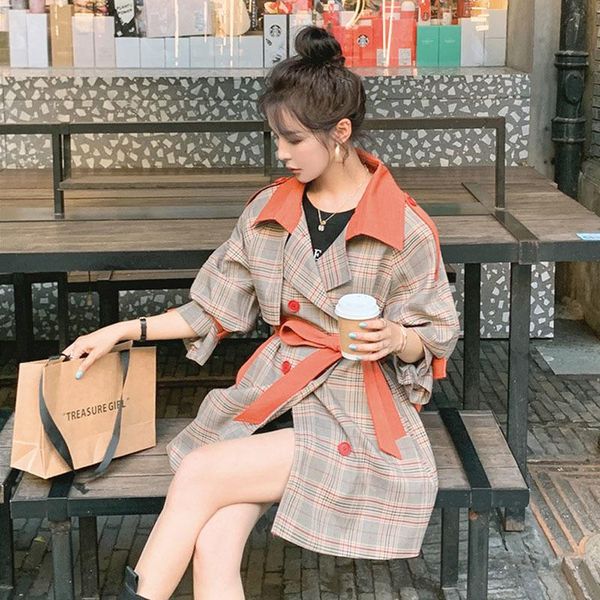 women's trench coats vintage plaid print short plus sashes women autumn 2021 korean loose lapel double-breasted casual windbreaker fema, Tan;black
women's trench coats vintage plaid print short plus sashes women autumn 2021 korean loose lapel double-breasted casual windbreaker fema, Tan;black