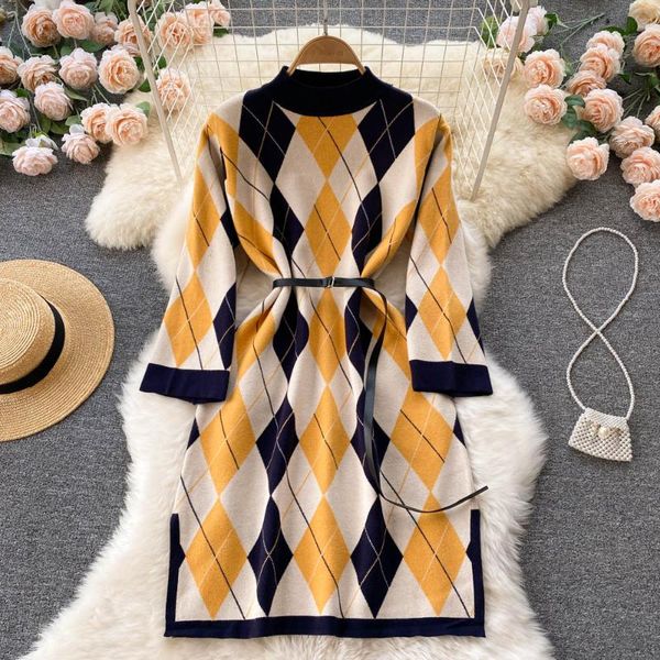 casual dresses female argyle plaid sweater dress korean long sleeve a-line split streetwear autumn winter knitted, Black;gray
casual dresses female argyle plaid sweater dress korean long sleeve a-line split streetwear autumn winter knitted, Black;gray