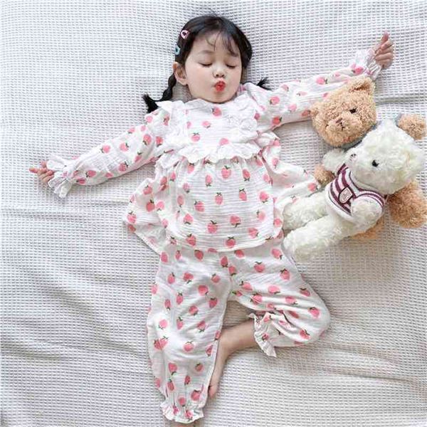 spring arrival girls long sleeve strawberry 2 pieces suit pants kids korean design sets pajamas 210528, Blue;red
spring arrival girls long sleeve strawberry 2 pieces suit pants kids korean design sets pajamas 210528, Blue;red