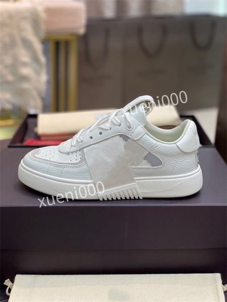 camouflage leather casual shoes men,women luxe fashion style studs outdoor trainers sneakers, Red;white
camouflage leather casual shoes men,women luxe fashion style studs outdoor trainers sneakers, Red;white