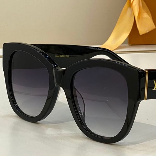 mens designer sunglasses sale classic style full of details trip designer fashion wear natural face artifact men beach volleyball driving la, White;black
mens designer sunglasses sale classic style full of details trip designer fashion wear natural face artifact men beach volleyball driving la, White;black