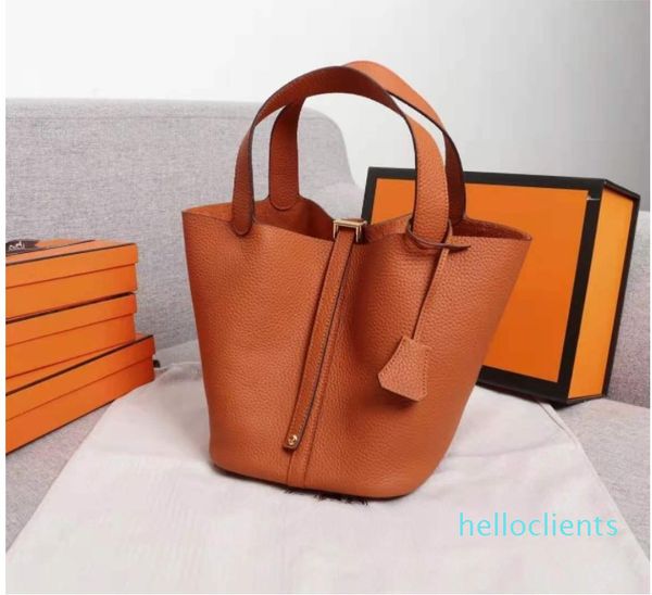 2021 women totes handbag designer vegetable basket handbags shoulder with box 18cm/22cm
2021 women totes handbag designer vegetable basket handbags shoulder with box 18cm/22cm