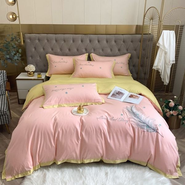 simple four piece set of 60 thread long staple cotton bed sheet quilt cover bedding
simple four piece set of 60 thread long staple cotton bed sheet quilt cover bedding
