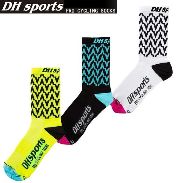 sports socks dh sport professional brand cycling protect feet breathable wicking bicycles, Black
sports socks dh sport professional brand cycling protect feet breathable wicking bicycles, Black