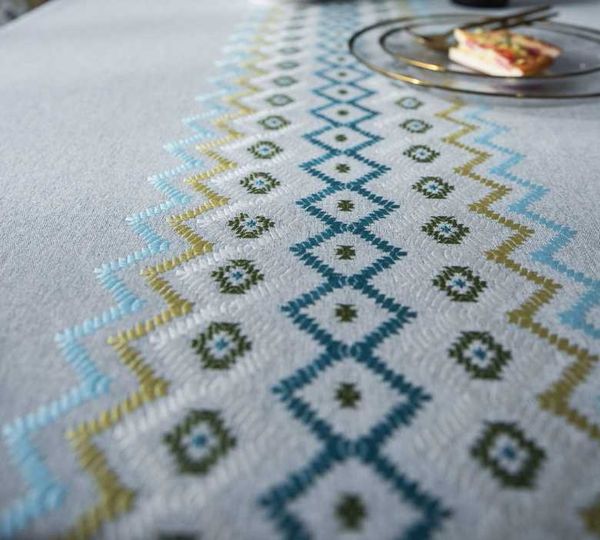 table cloth corrugated embroidery cotton linen tea mat/cotton tablecloth 
table cloth corrugated embroidery cotton linen tea mat/cotton tablecloth