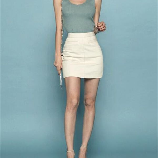 korean version of the summer v-neck sleeveless knit + half-length skirt two-piece suit, White
korean version of the summer v-neck sleeveless knit + half-length skirt two-piece suit, White