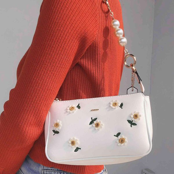 evening bags casual style fashion brand desginer chrysanthemum embroidery women shoulder bag 5z30
evening bags casual style fashion brand desginer chrysanthemum embroidery women shoulder bag 5z30