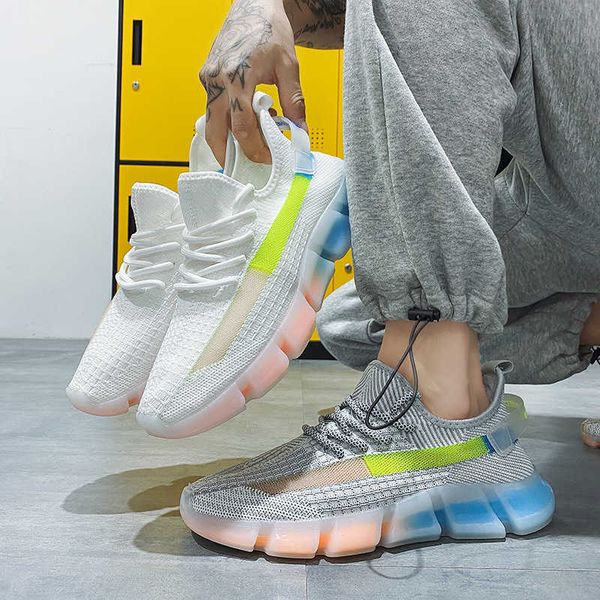 2021 designer summer men's shoes breathable thin flying mesh versatile sports and leisure dad fashiontraining sneakers
2021 designer summer men's shoes breathable thin flying mesh versatile sports and leisure dad fashiontraining sneakers