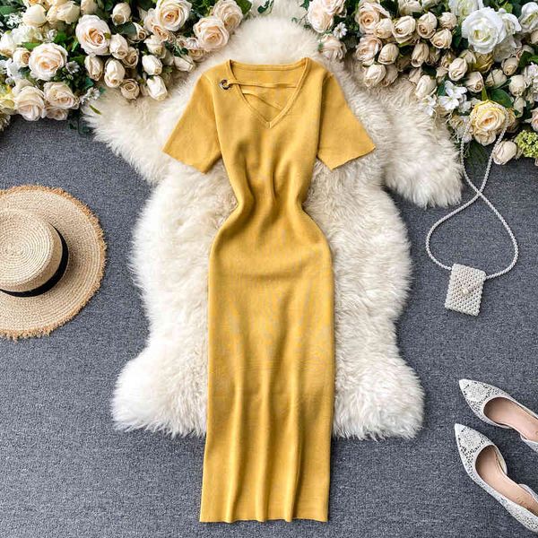 women dresses summer hollowed-out v-collar elastic knitted waist and buttocks solid color short-sleeved dress 210513, Black;gray
women dresses summer hollowed-out v-collar elastic knitted waist and buttocks solid color short-sleeved dress 210513, Black;gray