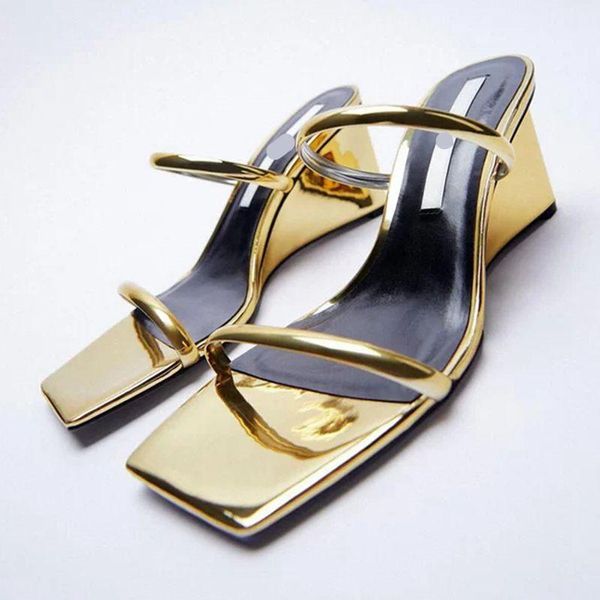slippers casual shoes woman 2021 gold sandals heeled mules pantofle big size on a wedge luxury summer high soft rubber rome, Black
slippers casual shoes woman 2021 gold sandals heeled mules pantofle big size on a wedge luxury summer high soft rubber rome, Black
