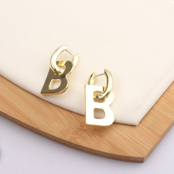 design jewelry metal letter new fashion personality simple cool style exquisite texture versatile earrings, Silver
design jewelry metal letter new fashion personality simple cool style exquisite texture versatile earrings, Silver