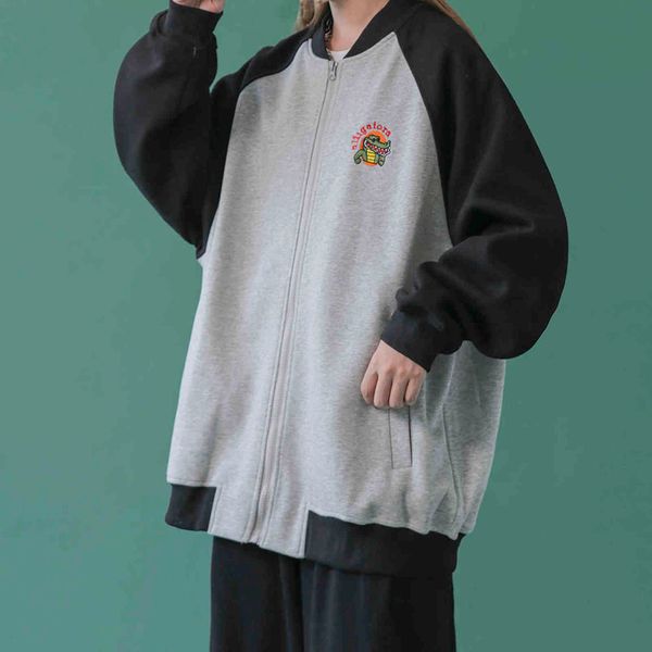 autumn new cartoon embroidered baseball suit cardigan contrast korean loose jacket men's coat fashion g814-p78, Black;brown
autumn new cartoon embroidered baseball suit cardigan contrast korean loose jacket men's coat fashion g814-p78, Black;brown