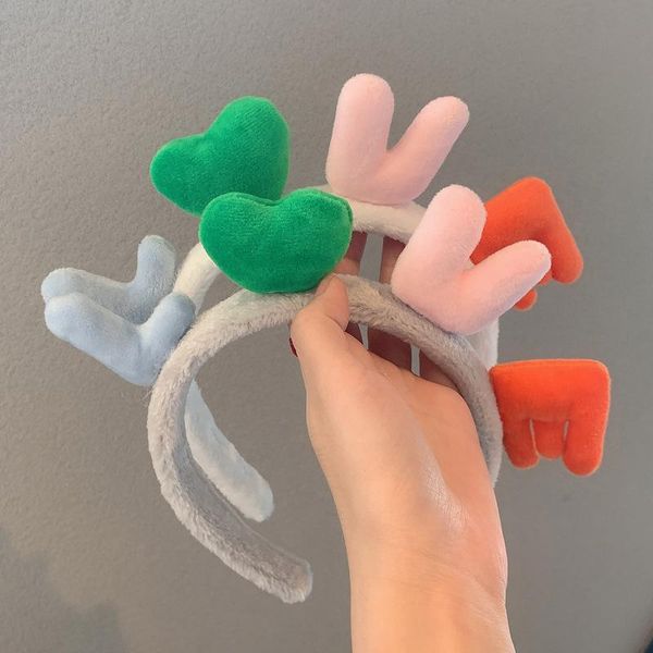 korea selling all-match cute hair band female love plush washing face makeup pressure clip accessories, Slivery;white
korea selling all-match cute hair band female love plush washing face makeup pressure clip accessories, Slivery;white