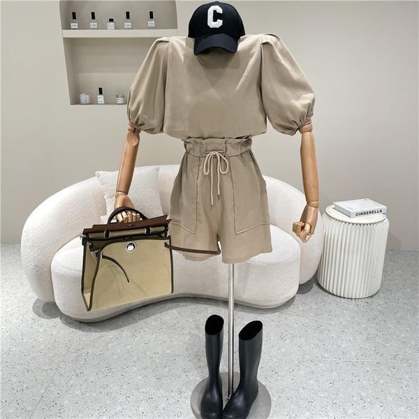 women's tracksuits clothing summer 2021 temperament puff sleeve round neck simple elastic waist loose shorts two piece set, Gray
women's tracksuits clothing summer 2021 temperament puff sleeve round neck simple elastic waist loose shorts two piece set, Gray