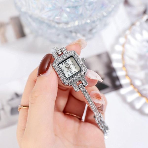 wristwatches 10pcs/lot fashion square dial diamond rhinestone small rope alloy thin bracelet watches women ladies leisure dress watch clock, Slivery;brown
wristwatches 10pcs/lot fashion square dial diamond rhinestone small rope alloy thin bracelet watches women ladies leisure dress watch clock, Slivery;brown