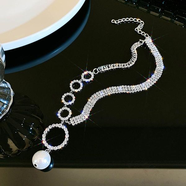 chokers fashion temperament shiny clavicle chain female european and american around the neck round small pendant prom accessories, Golden;silver
chokers fashion temperament shiny clavicle chain female european and american around the neck round small pendant prom accessories, Golden;silver