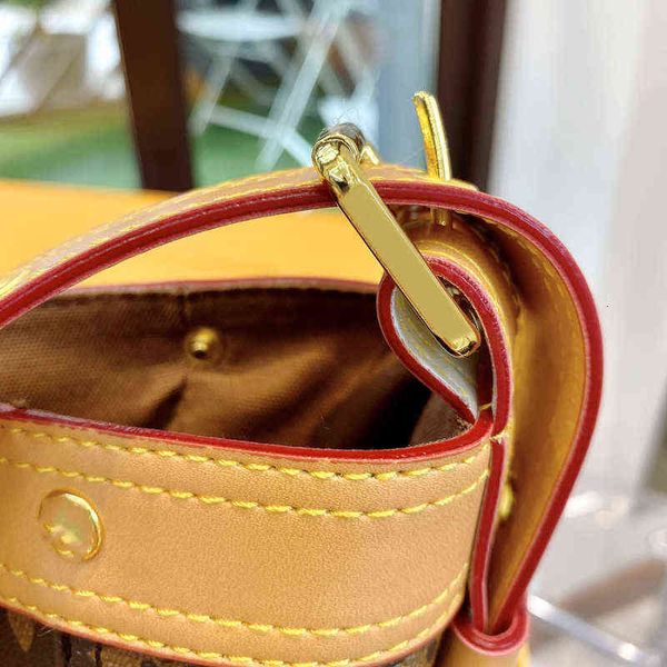 evening bags drawstring bag designer handbags leather high-capacity fashion brand party shopping occasions 4 colors with exquisite
evening bags drawstring bag designer handbags leather high-capacity fashion brand party shopping occasions 4 colors with exquisite