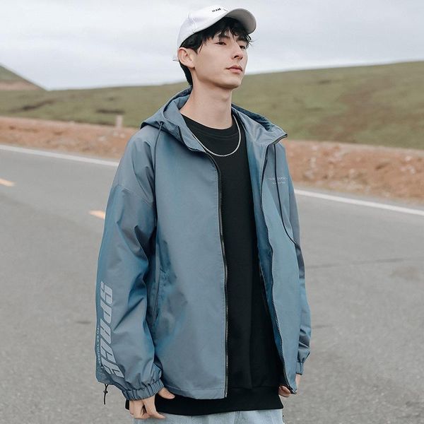 men's jackets fall 2021 south korean style colorful hooded jacket reflective letter printing functional wind coat hoodie, Black;brown
men's jackets fall 2021 south korean style colorful hooded jacket reflective letter printing functional wind coat hoodie, Black;brown