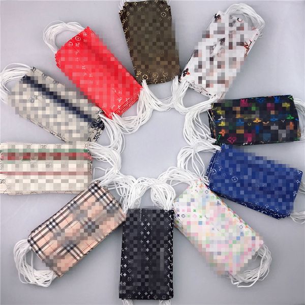 custom logo disposable three-layer mask with melt blown mesh
custom logo disposable three-layer mask with melt blown mesh