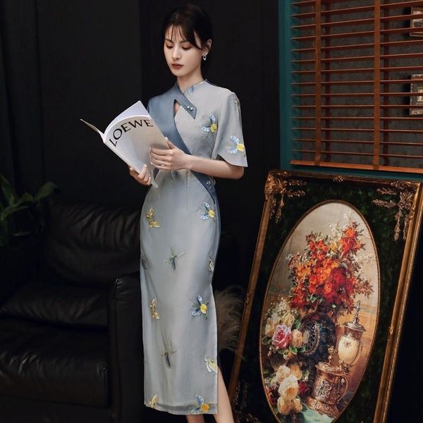 cheongsam qipao chinese dress modern 2021 improved retro evening silk elegant chiffon women slim ethnic clothing, Red
cheongsam qipao chinese dress modern 2021 improved retro evening silk elegant chiffon women slim ethnic clothing, Red