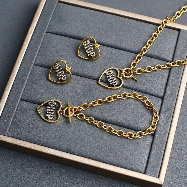 new letter full diamond earrings women's net red fashion heart necklace bracelet, Black
new letter full diamond earrings women's net red fashion heart necklace bracelet, Black