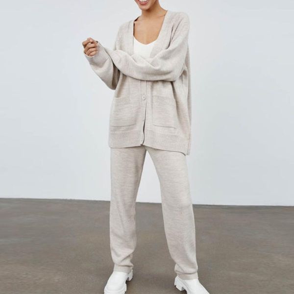 women's two piece pants autumn knitted set women sweaters v-neck cardigan long sleeve lace-up pant suit female 2021 lady casual knitwea, White
women's two piece pants autumn knitted set women sweaters v-neck cardigan long sleeve lace-up pant suit female 2021 lady casual knitwea, White