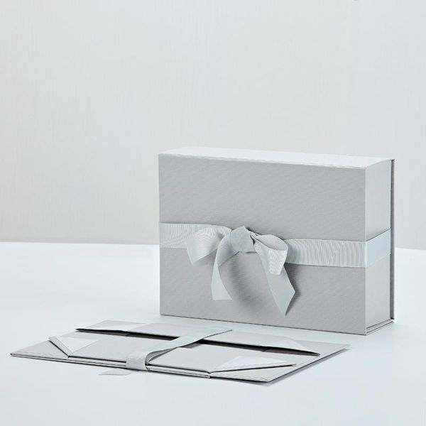 gray silk bowtie rigid package luxury gift shoes clothing packing resuable saving more than 80% space paper box wrap
gray silk bowtie rigid package luxury gift shoes clothing packing resuable saving more than 80% space paper box wrap