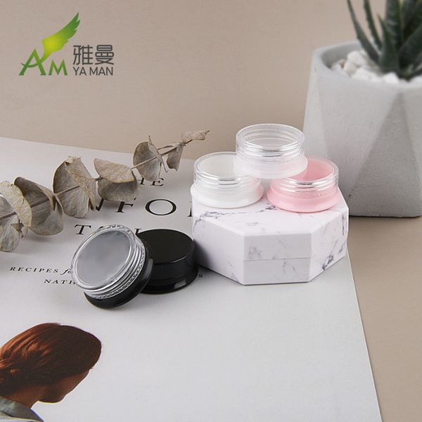 factory wholesale new 5 grams g flat manicure, bottled acrylic sub bottle, eye shadow box, powder, small black bottle.
factory wholesale new 5 grams g flat manicure, bottled acrylic sub bottle, eye shadow box, powder, small black bottle.