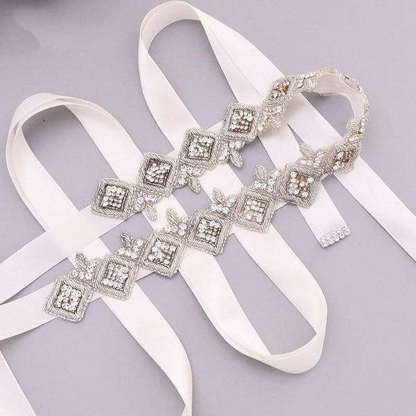 wedding sashes handmade silver elegant bridal belt with beads diamond rhinestone applique, White
wedding sashes handmade silver elegant bridal belt with beads diamond rhinestone applique, White