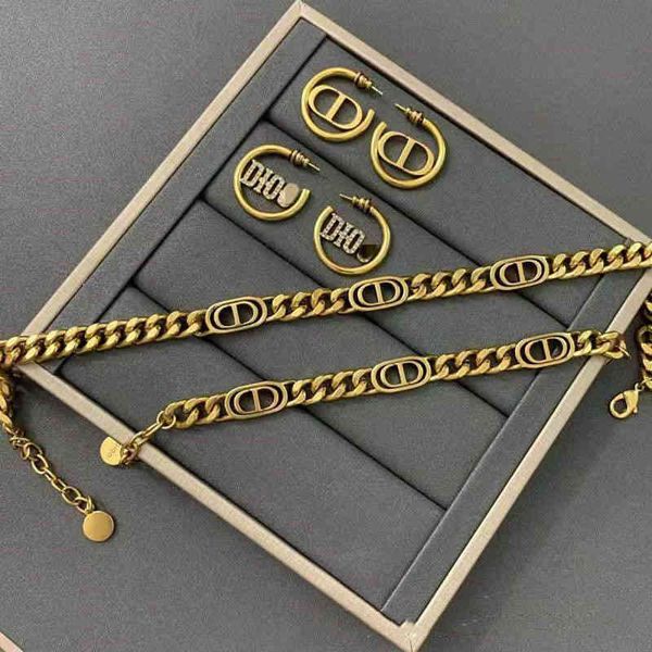 factory specials aa new popular letter necklace female star same gold bracelet earrings, Silver
factory specials aa new popular letter necklace female star same gold bracelet earrings, Silver