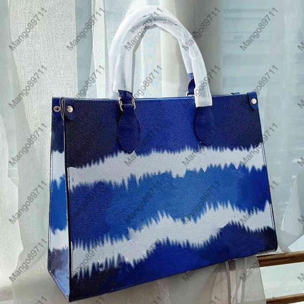 gradient colour totes bag fashion handbags purses leather shoulder bags flower letter womens handbag purse
gradient colour totes bag fashion handbags purses leather shoulder bags flower letter womens handbag purse